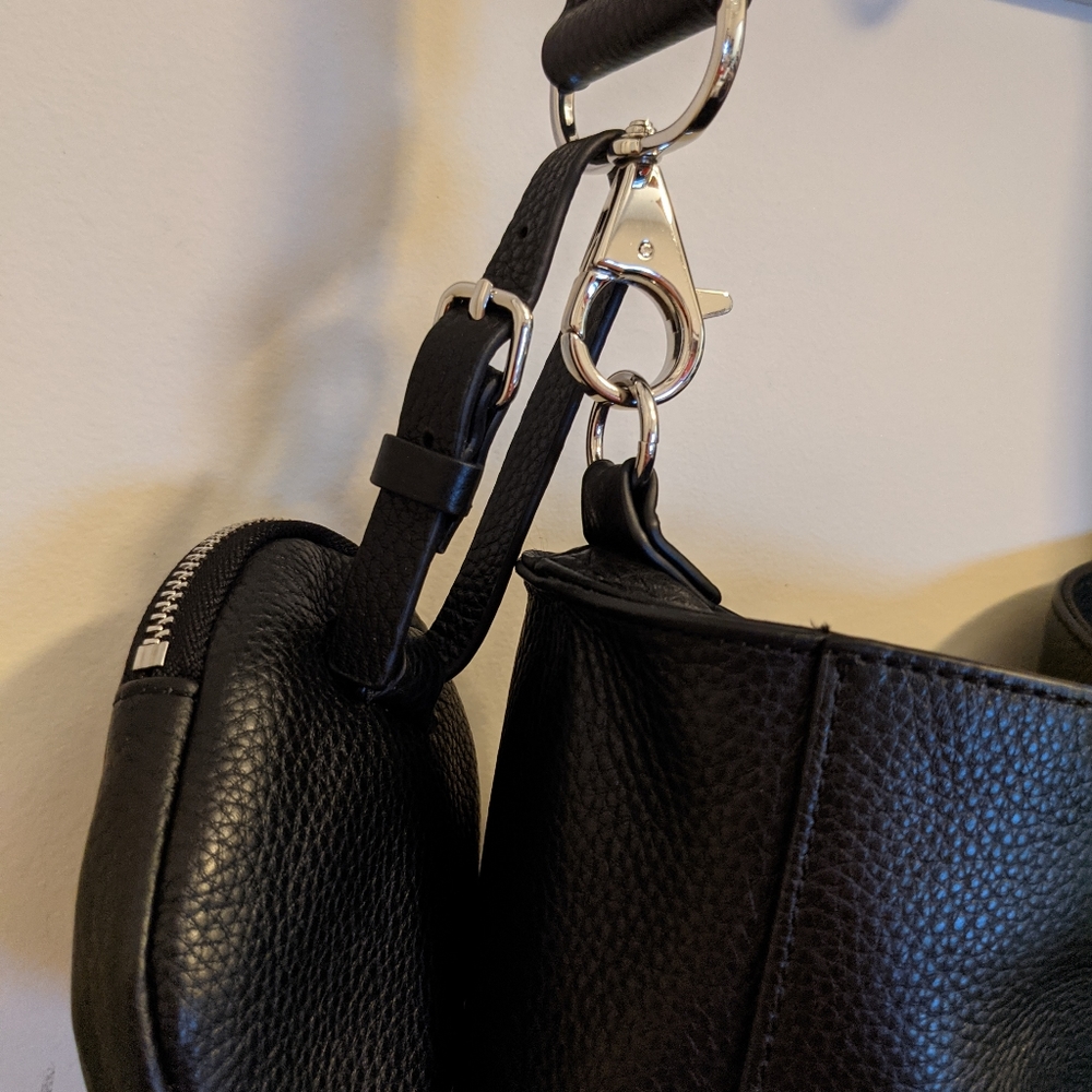 NWT Vince Camuto Black Pebbled Leather Bag w/silver accts, coin case, dust bag - Picture 4 of 13